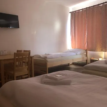 Hvezda - Restaurace Docasne Uzavrena Rumburk