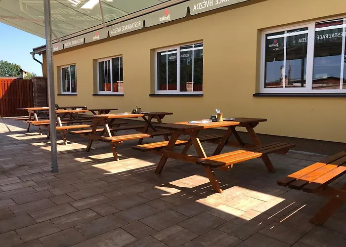 Hvezda - Restaurace Docasne Uzavrena Pensionat