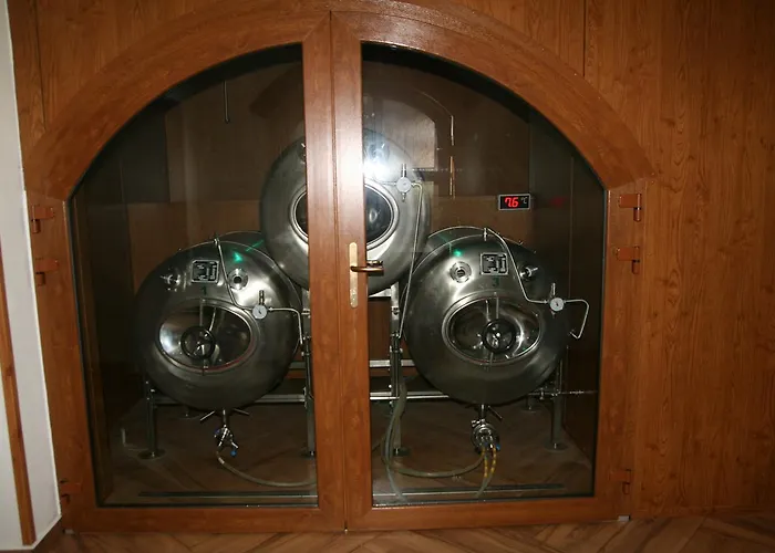 Hvezda - Restaurace Docasne Uzavrena Gasthof