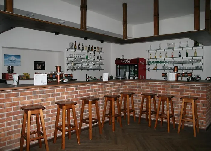 Hvezda - Restaurace Docasne Uzavrena Pensionat *