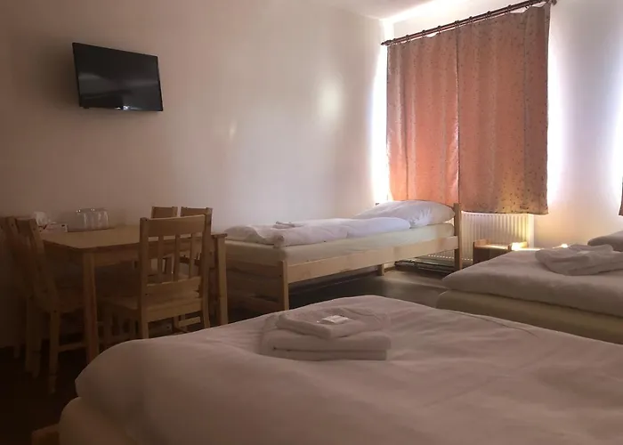 Hvezda - Restaurace Docasne Uzavrena Rumburk